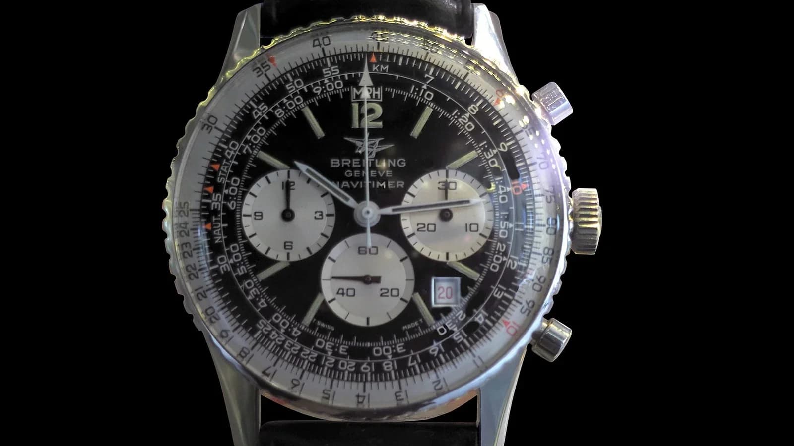 รับซื้อ Breitling กรุงเทพ — ราคารับซื้อจริง Navitimer, Superocean 2026